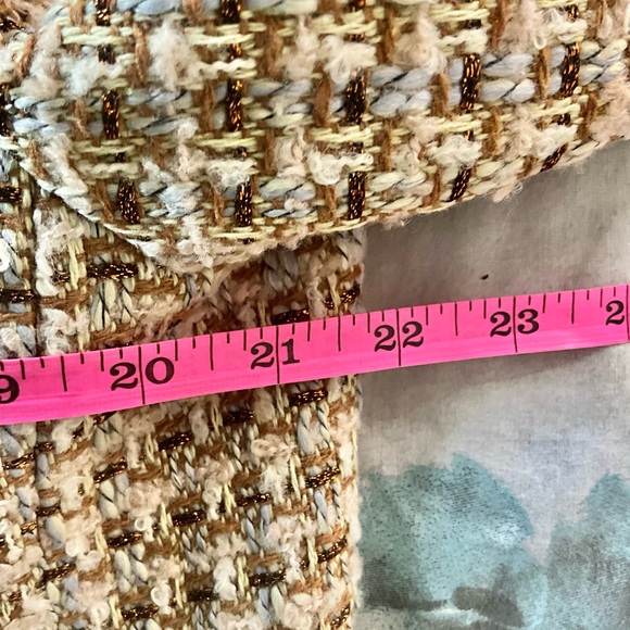 NWT Newtro Mood Fully quilted Lined Embellished Jacket M - Picture 9 of 10